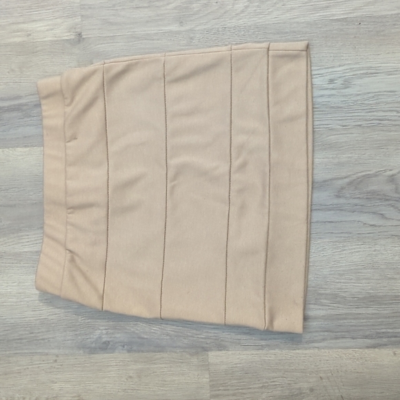 Mini Skirt Bundle (3) - Picture 2 of 4